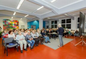 Přednáška v prostoru Galerie v Riegrově 51